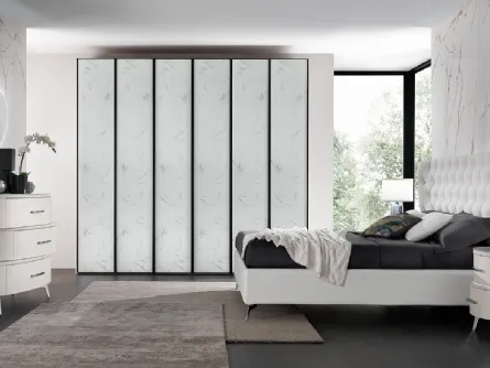 Armadio Evolution in vetro effetto marmo bianco di Mobil Più