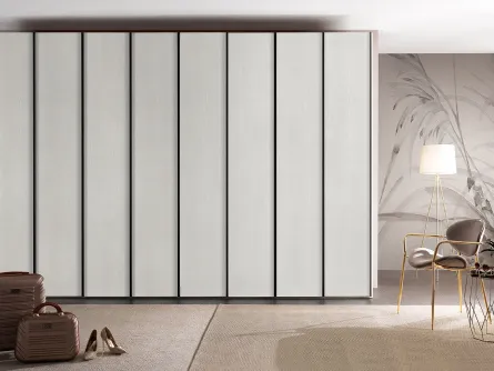 Armadio Evolution in legno bianco frassinato di Mobil Più