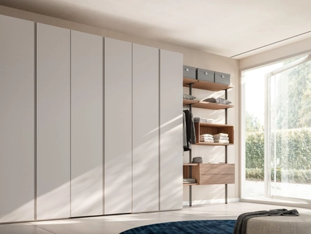 Armadio ad ante battenti Tratto + cabina Pole 30 di Orme