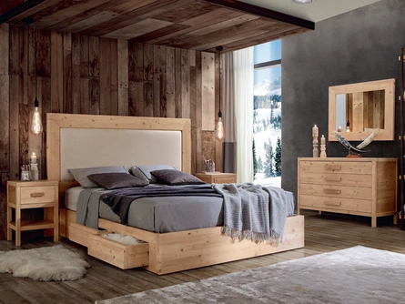Letto Marte 3300/A in legno con inserto in tessuto di Imba Srl