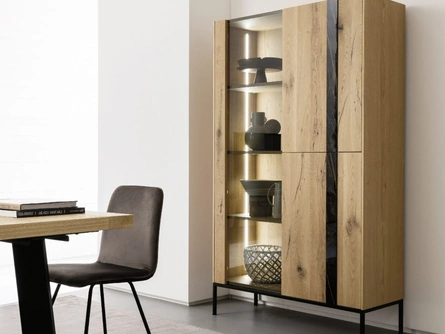 Madia Alta Elly Vetrina in legno e vetro di Alta Corte