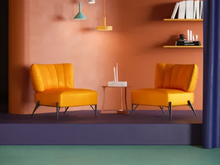 Poltroncina Bluma in pelle di Egoitaliano