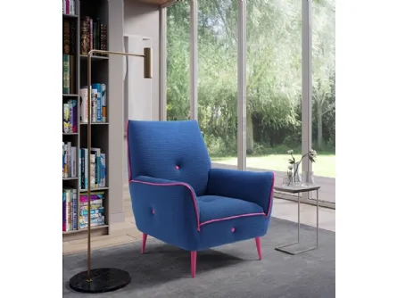Poltroncina in tessuto imbottito Yuki di Egoitaliano
