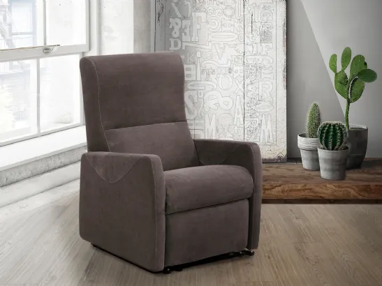 Poltrona relax City con meccanismo Lift alzapersona con 2 motori di Vitarelax