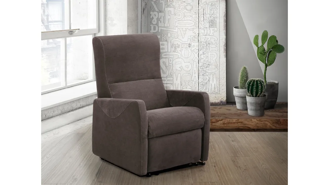 Poltrona relax City con meccanismo Lift alzapersona con 2 motori di Vitarelax