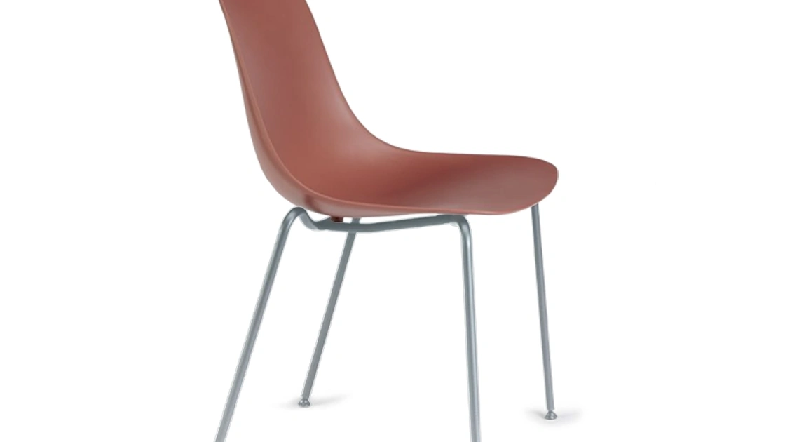 Sedia Angelica con seduta in tecnopolimero e gambe in ferro di Alta Corte