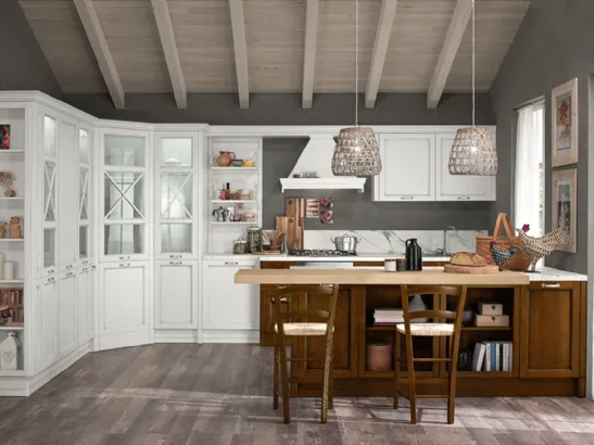 Cucina Classica ad angolo in laccato Bianco anticato con penisola in legno Siena scuro Sinfonia 03 di Colombini Casa Artec