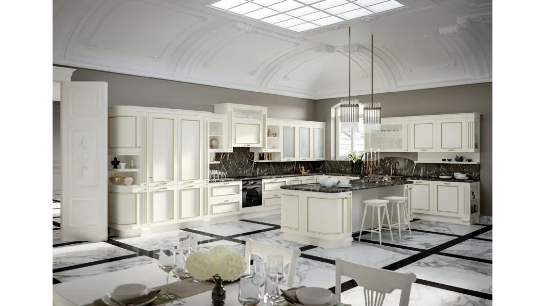 Cucina Classica angolare con isola in laccato bianco opaco e top in marmo Romantica 05 di Febal